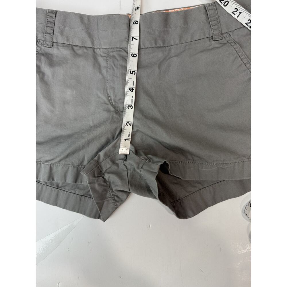 J. Crew Broken-In Chino Shorts Gray 100% Cotton Women's Size 2 Preppy Pockets - Picture 4 of 7